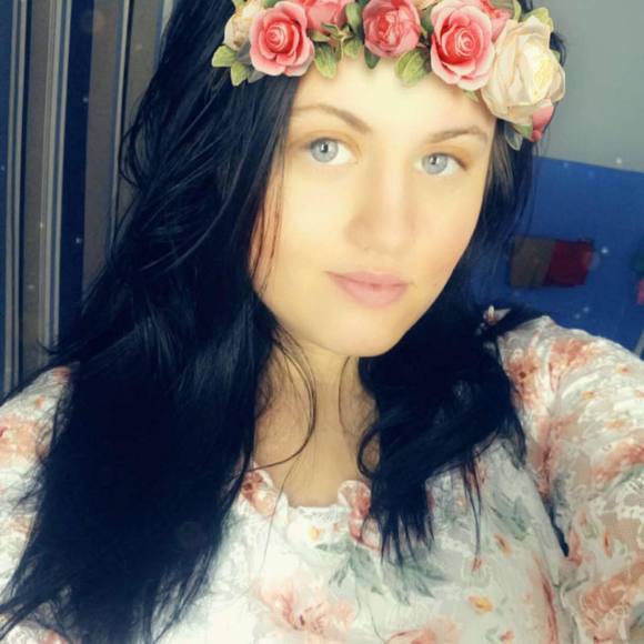 Meet your Posher, Lizzy - Picture 1 of 1